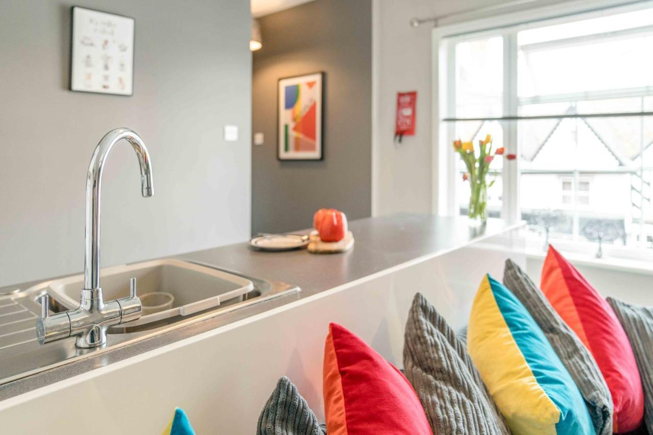 The Exchange Apartments With Permit Parking تِوْكيسبوري المظهر الخارجي الصورة