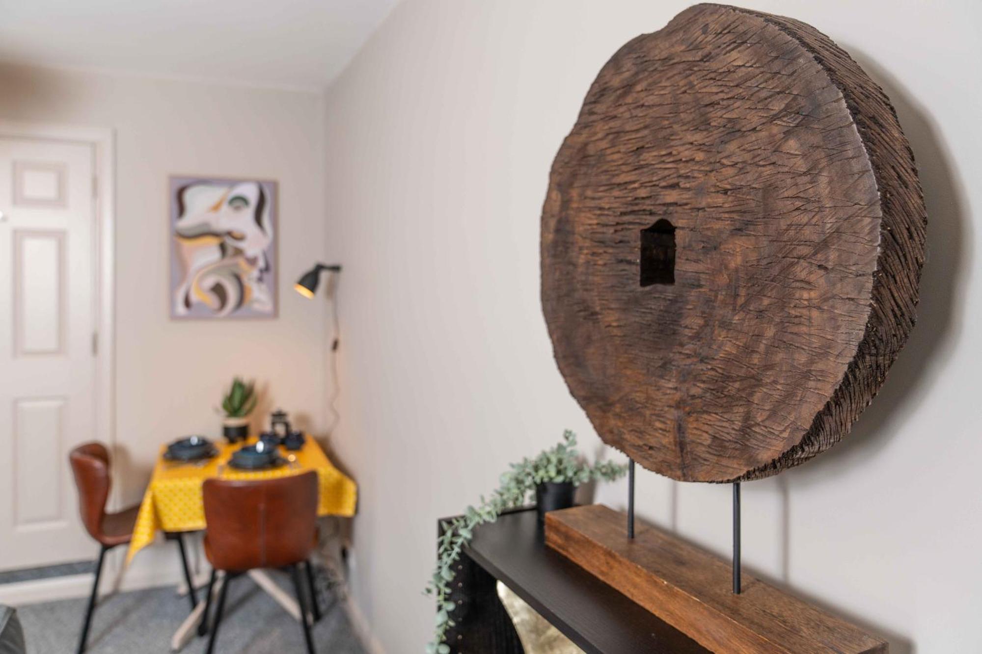 The Exchange Apartments With Permit Parking تِوْكيسبوري المظهر الخارجي الصورة